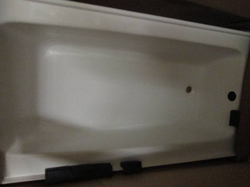 lot 193 image: A2 6030CTL 5 ft. Left Hand Drain So...