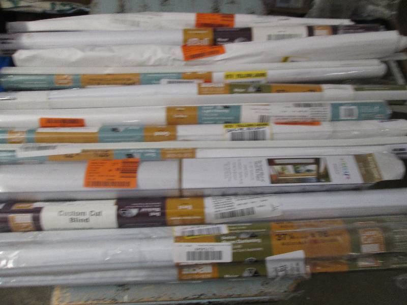 lot 265 image: pull type window blinds big lot and...