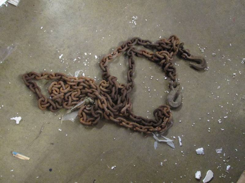 lot 290 image: log chain 716  ...