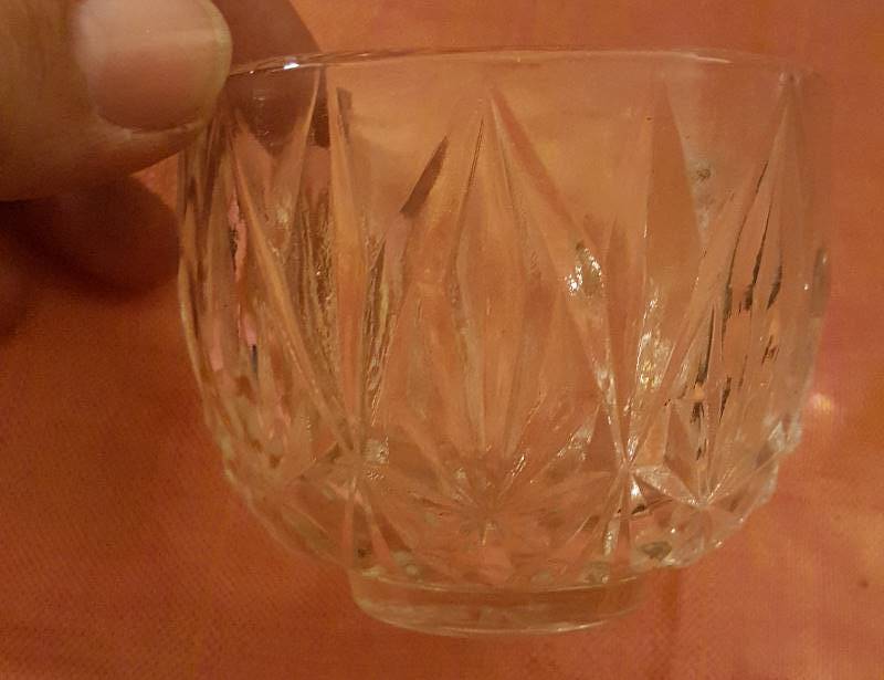 Lot of eight punch bowl glasses with hooks