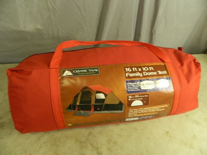 lot 20 image: Ozark Trail Tent
