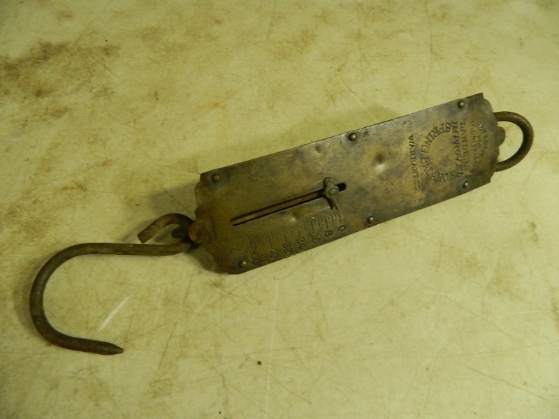 lot 30 image: Old Antique Scale