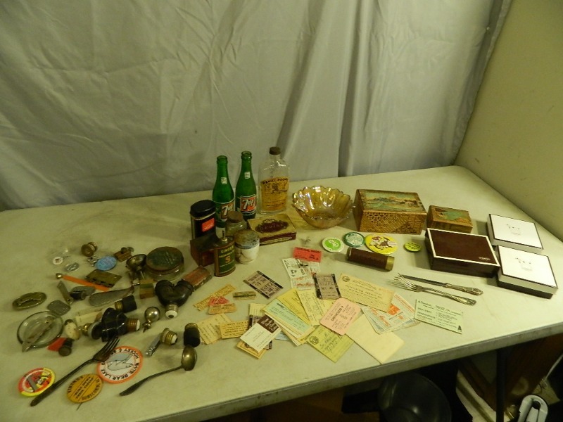lot 47 image: Assorted Antiques, Collectibles, Bottles, Etc