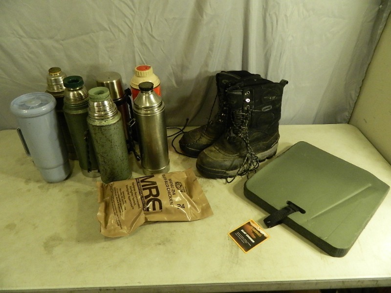 lot 78 image: Size 11 Boots, Seat Cushion, Thermoses