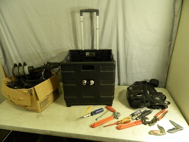 lot 85 image: Tools, Cart, Yard Lights