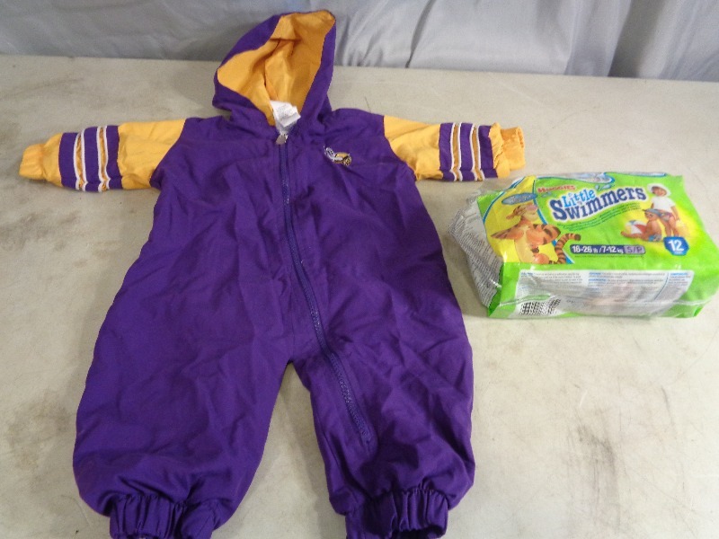 lot 147 image: Toddler MN Vikings Oufit and Little Swimmers