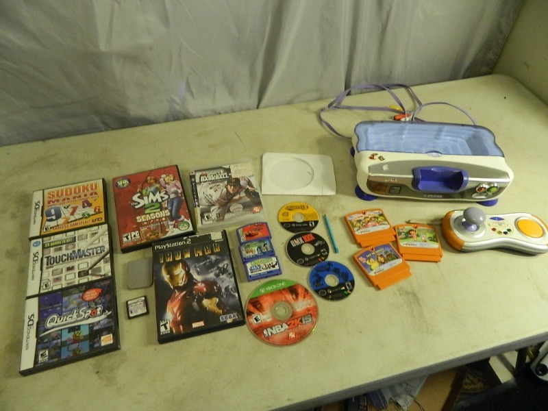 lot 173 image: Gaming System and Games