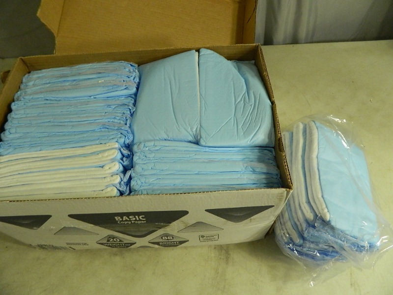 lot 193 image: Puppy Pads  Bed Pads