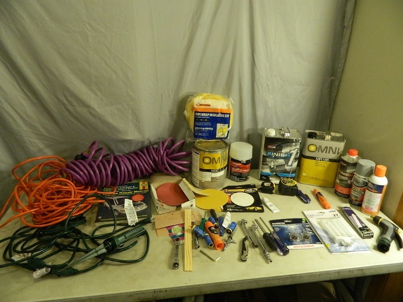 lot 210 image: Tools, Cords, Shop Supplies