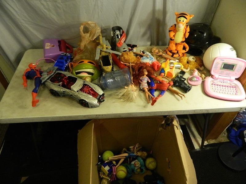 lot 228 image: Large Lot of Toys