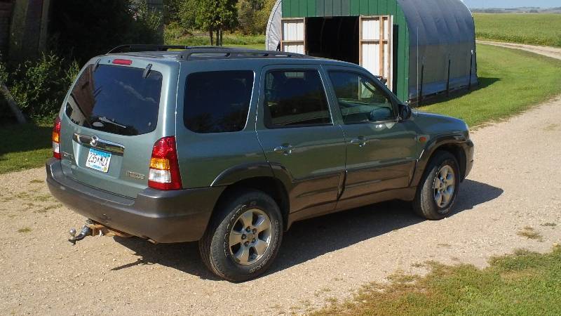 2004 Mazda Tribute