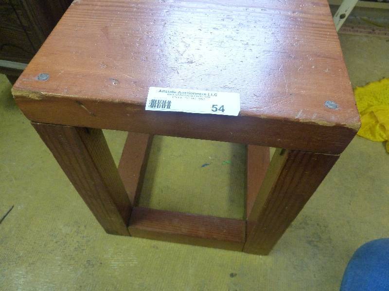 lot 54 image: Vintage Wood Stands