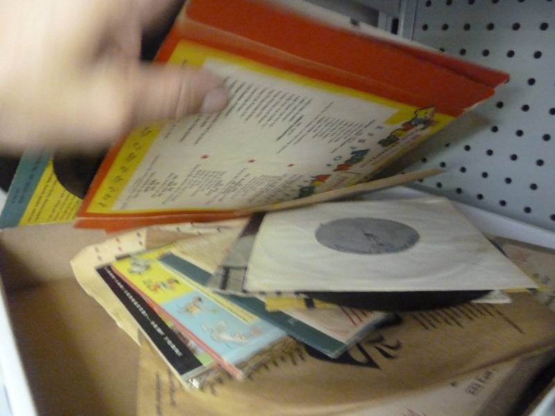 lot 58 image: Vintage Vinyl Records