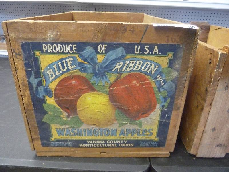 lot 80 image: Vintage Wood Crates