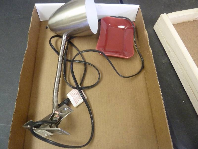 lot 124 image: Clamp On Light and Tray