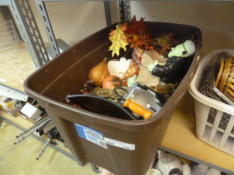 lot 135 image: HalloweenFall Decor Lot