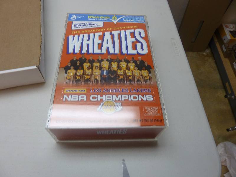 lot 167 image: Wheaties Box - Lakers 2008-2009