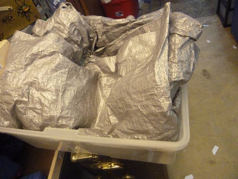 lot 174 image: Tarp