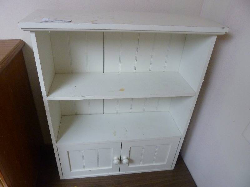 lot 196 image: Vintage ShelfCupboard