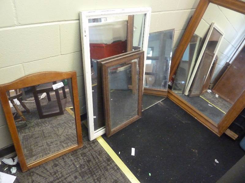 lot 241 image: Lot of Vintage Mirrors
