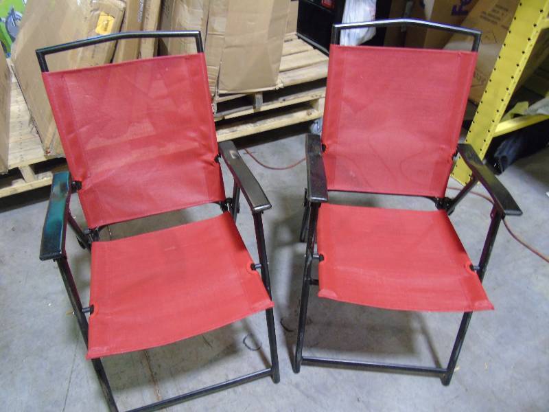 lot 46 image: alcove Como set of six chairs - Red Color
