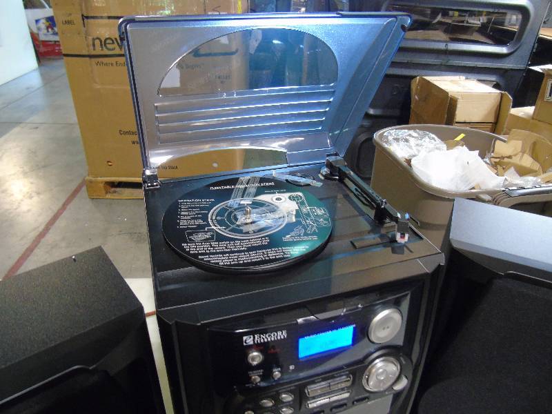 Encore Technology 3 CD Turntable Half a Home 138 Something For