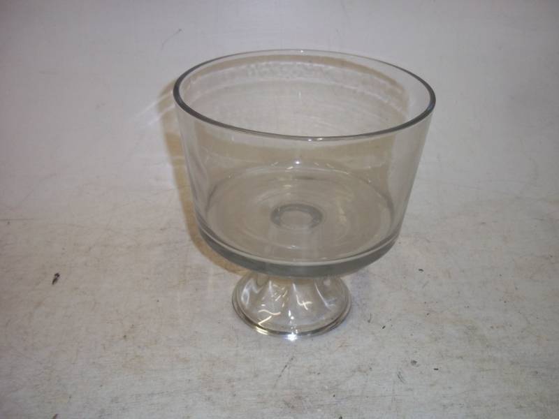 Large Display Serving Bowl