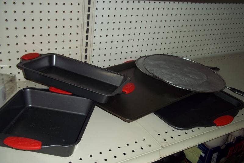 Set of Oven Trays