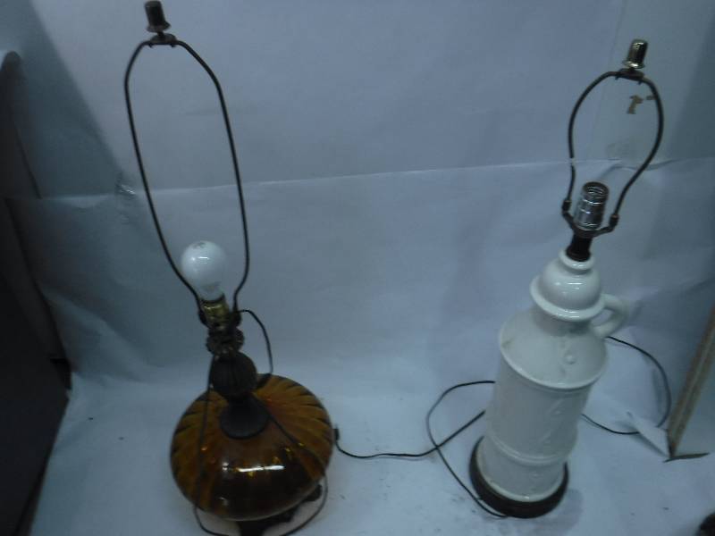 lot 20 image: Vintage Lamps