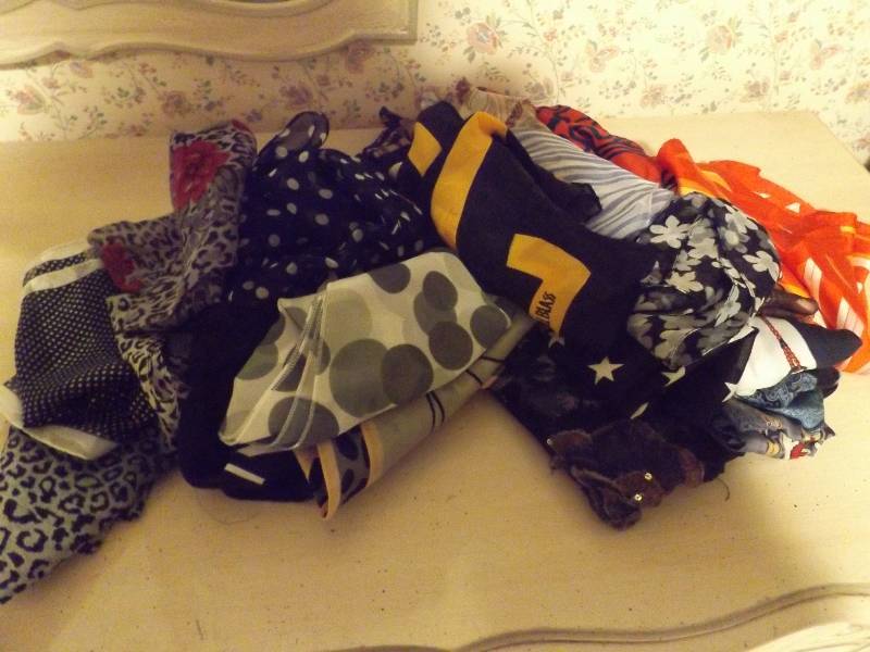 lot 356 image: Designer Scarves