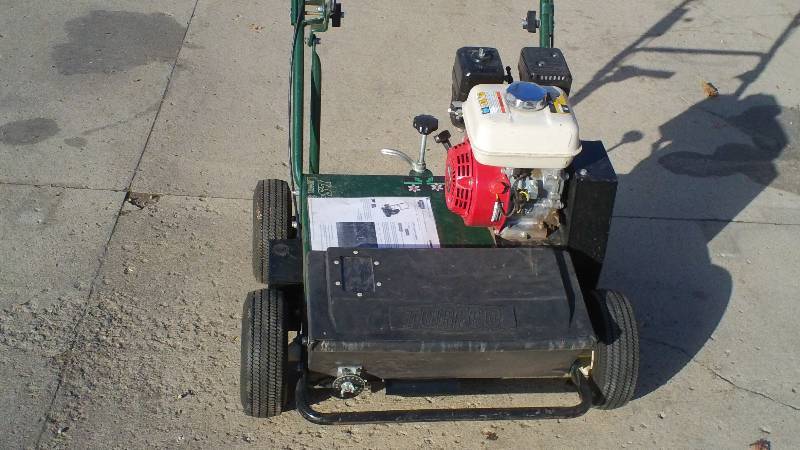 Turfco lawn seeder
