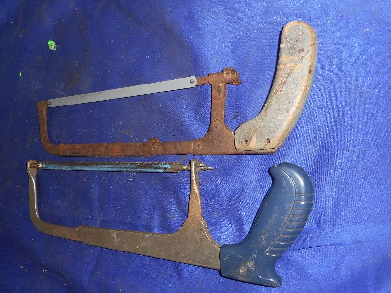 lot 20 image: 2 HACK SAWS
