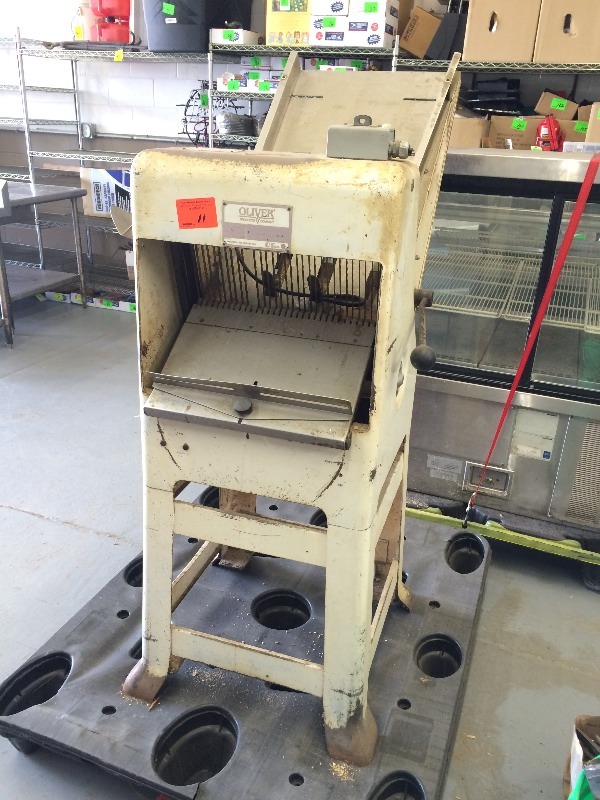 Oliver Bread Slicer  - Works   Bring Your Own Help for Loading