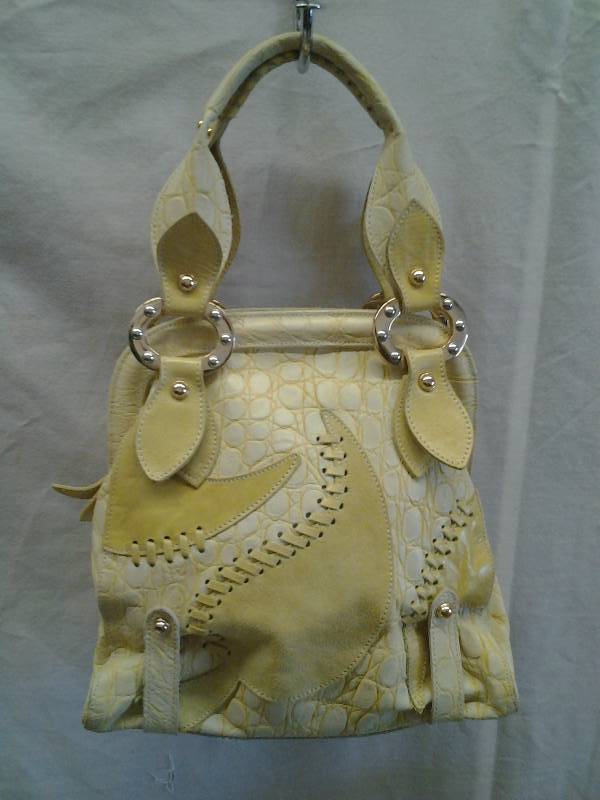 lot 25 image: Leather Arcadia Hand Bag