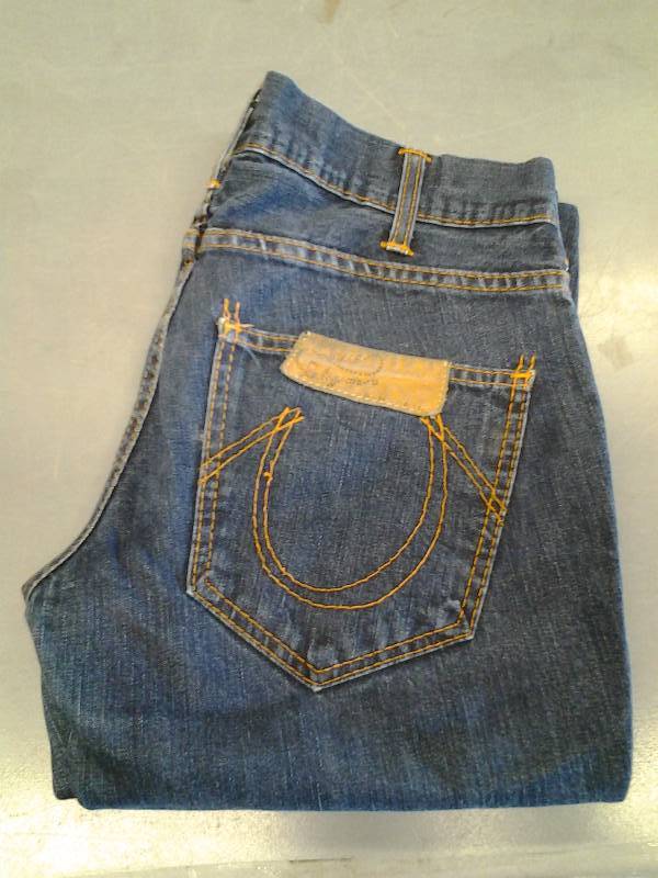 lot 42 image: True Religion Jeans Size 30