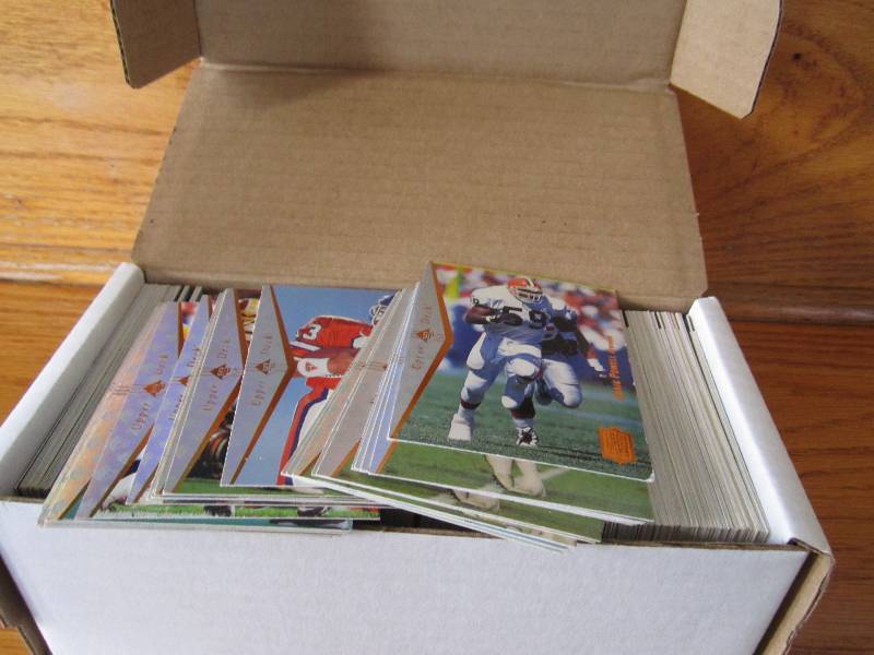 Box of 1994-95 upperdeck sp footbal...