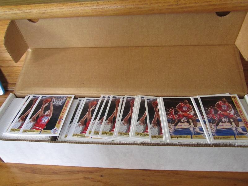 Box of 1991-92 upper deck basket ba...