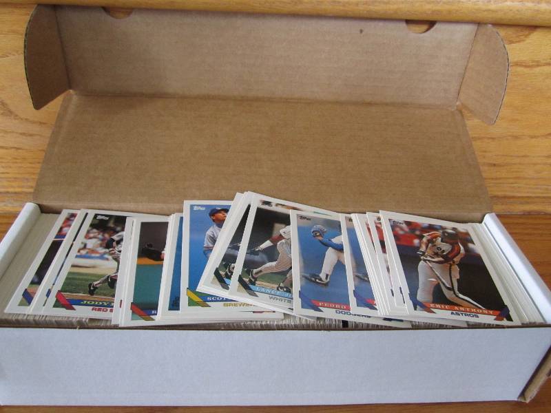 Box of 1993 topps baseball cards...