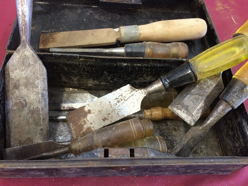 Woodworking Chisels Tools  - lot of 12   some possible vintage items