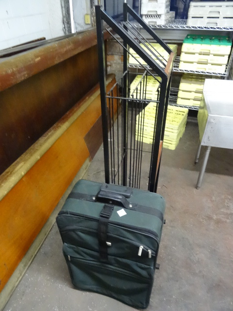 lot 31 image: Lucas Suit Case. Metal Wire Display Rack