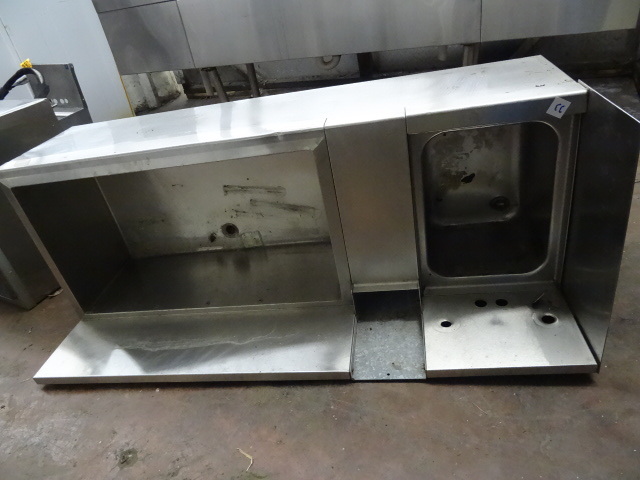lot 33 image: Perlick Bar Sink Ice Bin No Legs