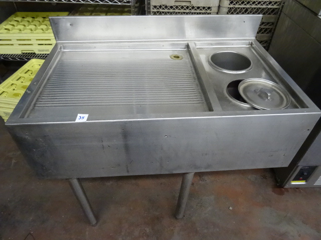 lot 35 image: Glass Drying Arm and 2 Holes for Cont