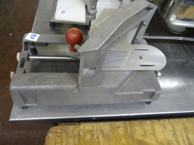 lot 125 image: Prince Castle Tomato Saber