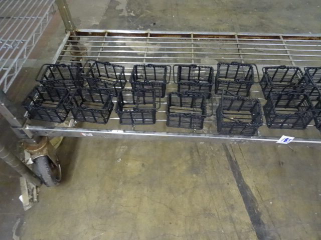 lot 185 image: Metal Sugar Packet Holders