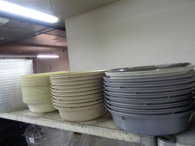 lot 212 image: Food Plate Covers