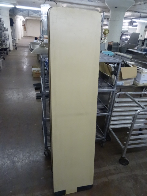 lot 232 image: 18 X 72 Mity Lite Folding Table