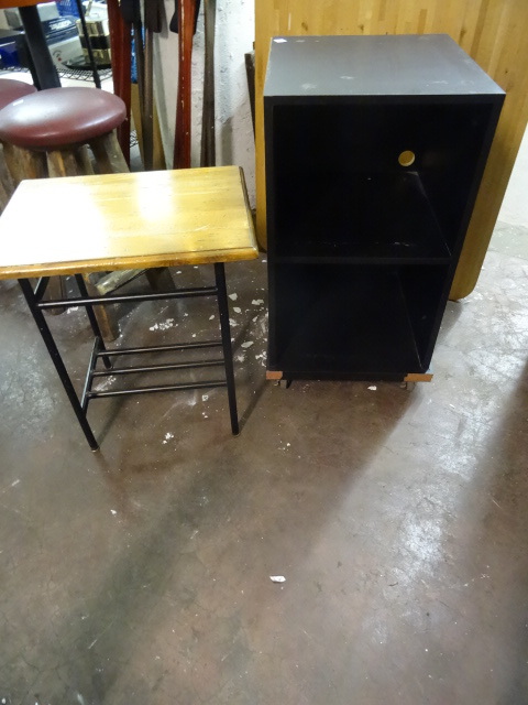 lot 252 image: Laminate Cabinet On Wheels