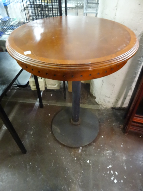 lot 255 image: High Top Table
