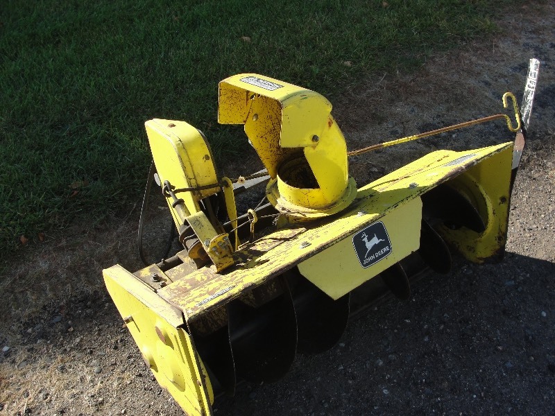 lot 7 image: John Deere Snowblower for 200-210-212-214-216-Etc