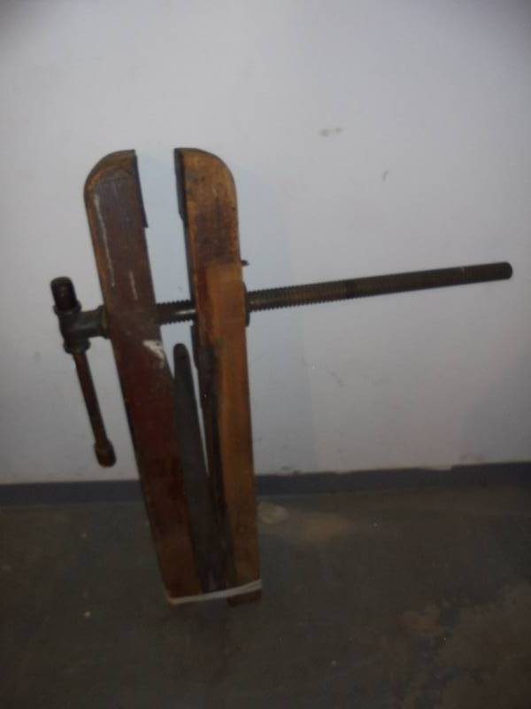 Very Large WoodMetal Vice - for SaddleLeather Work 41x36